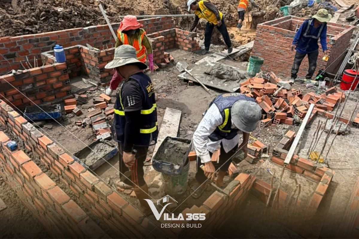 Một đơn vị giàu kinh nghiệm sẽ giúp quá trình xây dựng biệt thự 2 tầng 1 tum diễn ra hiệu quả, đúng tiến độ và tối ưu ngân sách